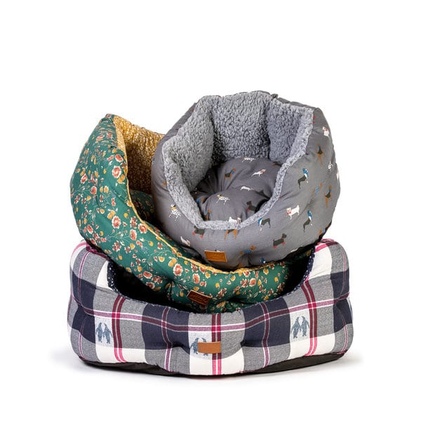 FatFace Slumber Deluxe Dog Bed Range | Danish Design Pet Beds